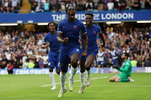 Chelsea-hylkiö vaihtaa maisemia Valioliigassa Chelsea-hylkiö vaihtaa maisemia Valioliigassa