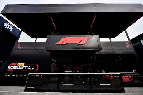 Cadillacille suositellaan konkaria – kyse ei ole Valtteri Bottaksesta