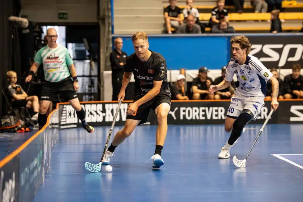 Salibandyn F-liigassa raju voittoputki – katso kierroksen kaikki maalit