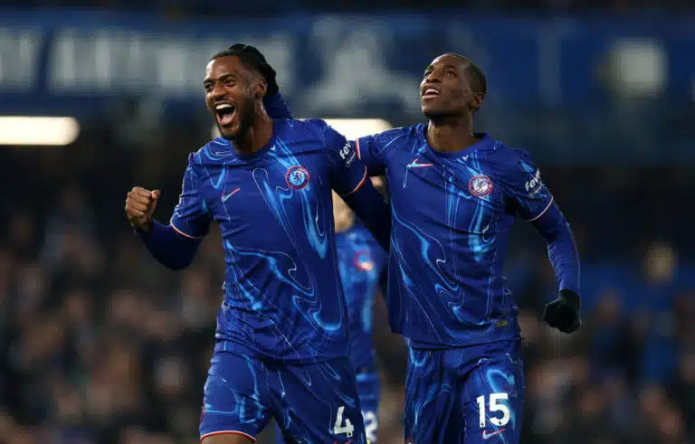 Chelsealle vuoden ensimmäinen voitto Valioliigassa