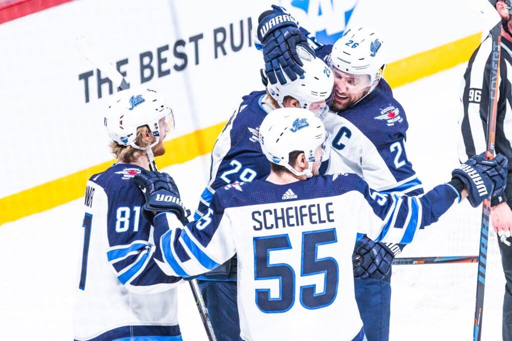 NHL:n runkosarjaykkösellä toistamiseen sama ratkaisija NHL:n runkosarjaykkösellä toistamiseen sama ratkaisija