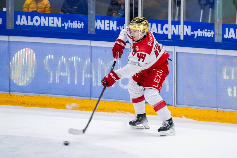 Leijoniin kymmenen uutta pelaajaa – mukana 37-vuotias debytantti