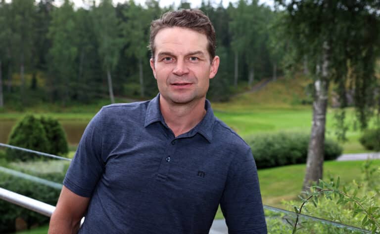 HIFK:n urheilujohtaja Janne Pesonen kommentoi Ville Peltosen asemaa Ylen Urheiluruudussa