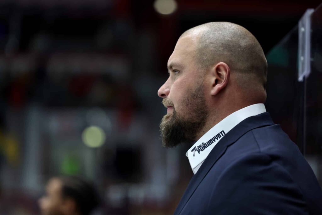 Jonne Virtanen: "Turha tässä on öristä" Jonne Virtanen: ”Turha tässä on öristä”