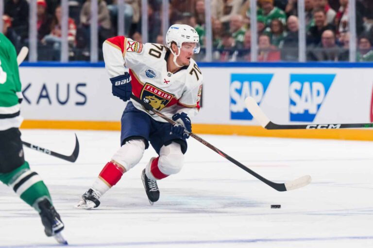 NHL:n suomalaiskaksikon ketjukaverille jatkosopimus – ”Se on hyvä yhdistelmä”