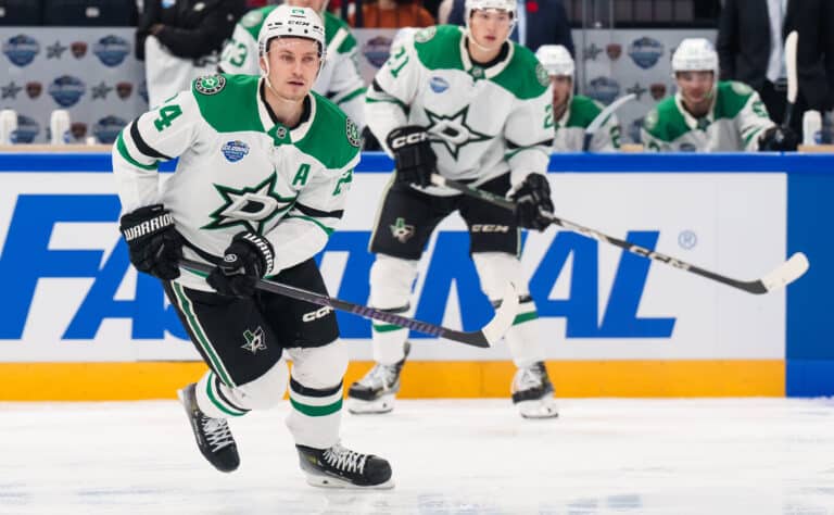 Miro Heiskanen ei pelaa Leijonissa – Roope Hintz teki tämän asian selväksi