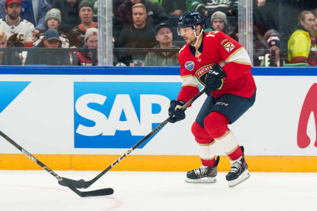 Sebastian Ahon kolaama NHL-kiekkoilija koki kovan kohtalon Sebastian Ahon kolaama NHL-kiekkoilija koki kovan kohtalon