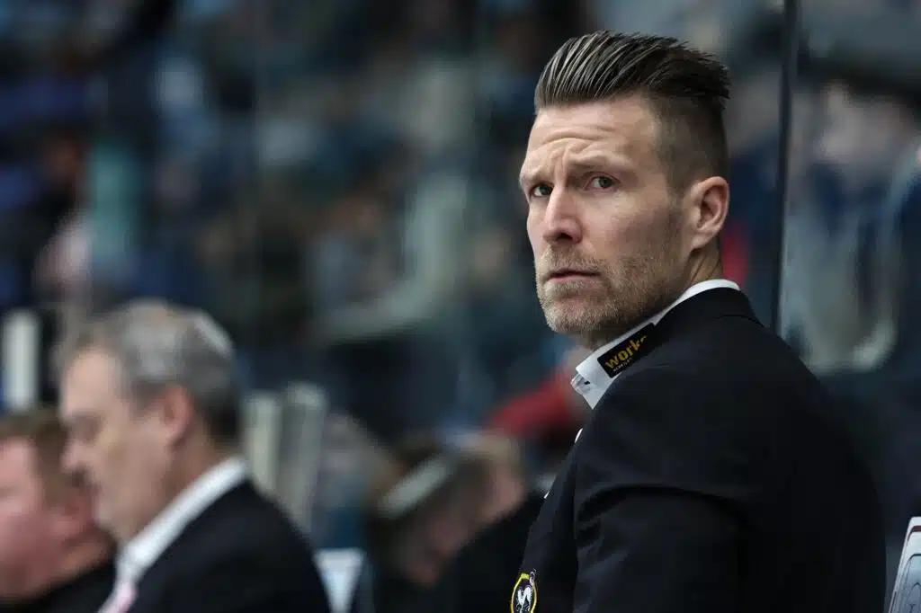 Kriisi-Kärpät teki kovan ratkaisun – uusi päävalmentaja nimetty