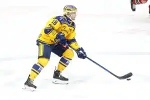 Tehopyssy jättää SM-liigaseuran – ovi käy kovaa ulospäin