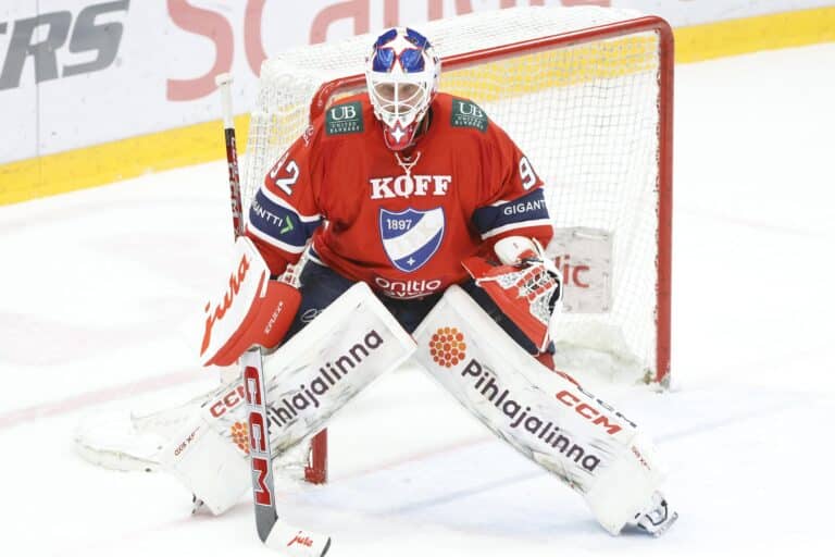 HIFK-veskari upeaan rajapyykkiin päivän ottelussa