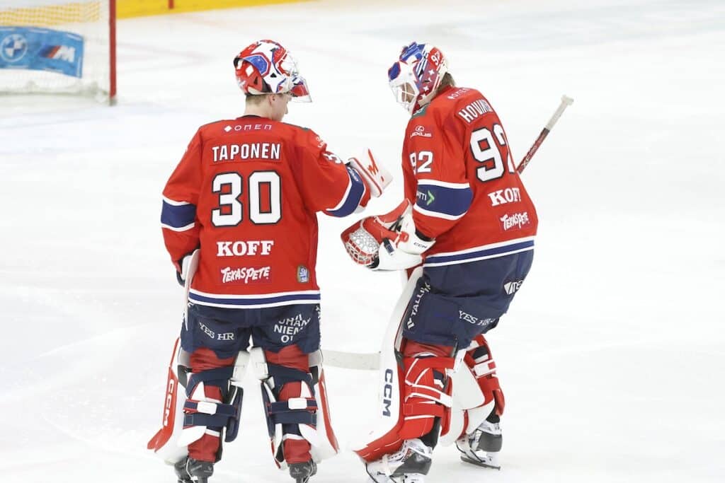 HIFK otti valtavan ison riskin - kaikki lepää nyt yhden kortin varassa HIFK otti valtavan ison riskin – kaikki lepää nyt yhden kortin varassa