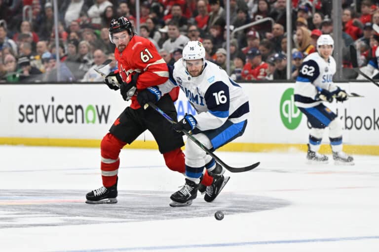 Näin Leijonien päävalmentaja kommentoi Aleksander Barkovin tilannetta