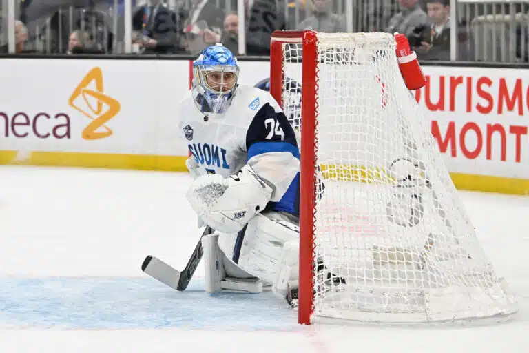 Juuse Saros aloittaa Leijonien maalilla