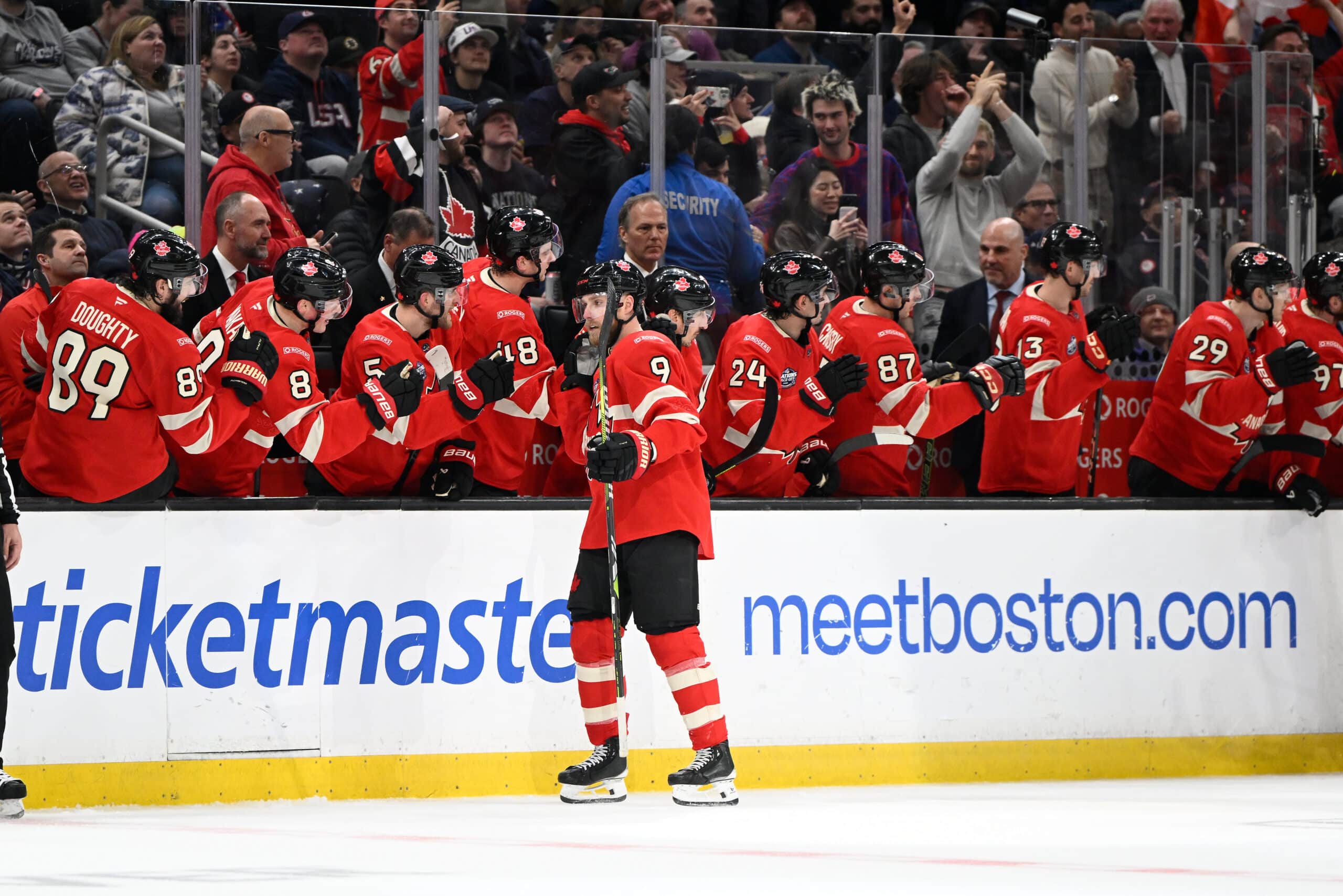 Kanada nimesi lukuisia NHL-tähtiä MM-ryhmäänsä