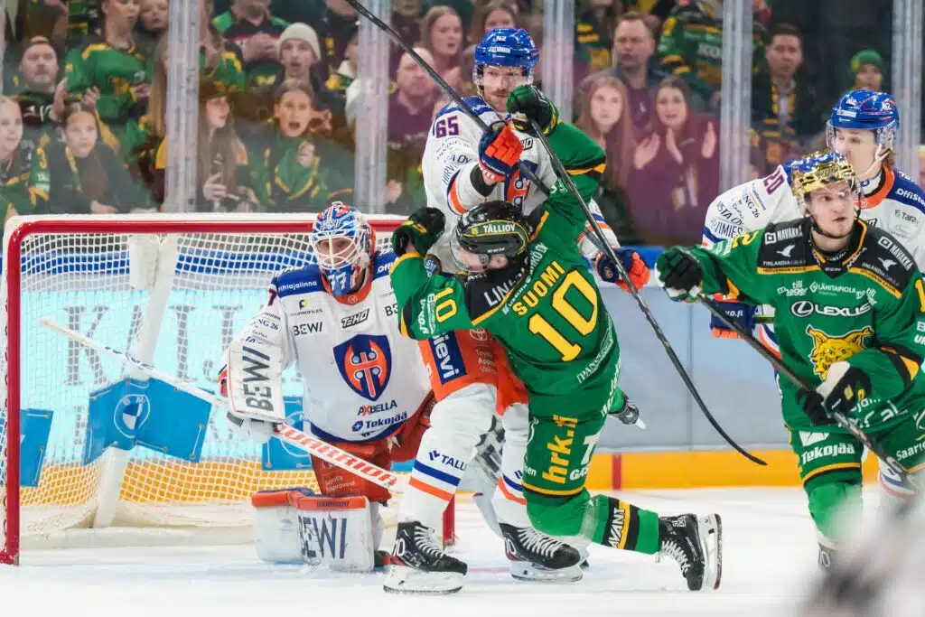 Ilves syvensi Tapparan ahdinkoa, Oulun Kärppien kriisiin kirjoitettiin taas yksi uusi luku