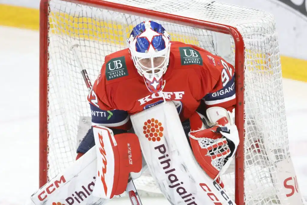 Liigassa tehtiin historiaa, seuraennätys ja nähtiin jättiyllätys