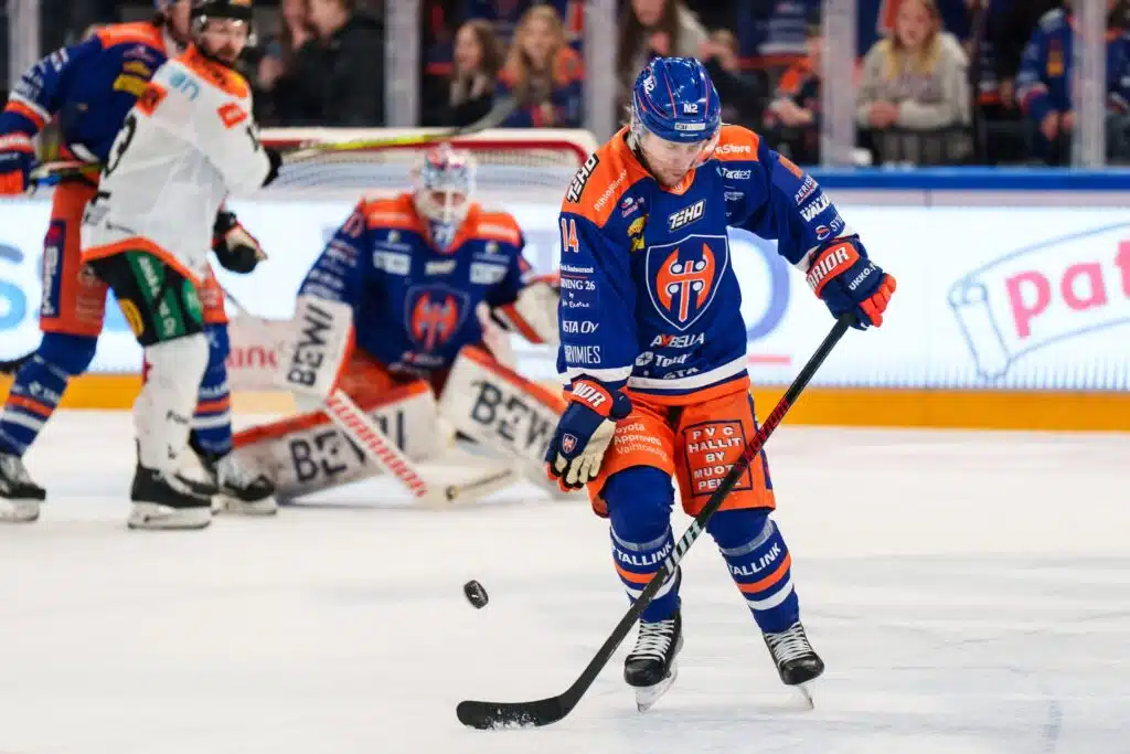 Yllättäjäjoukkue syvensi Tapparan kriisiä SM-liigassa