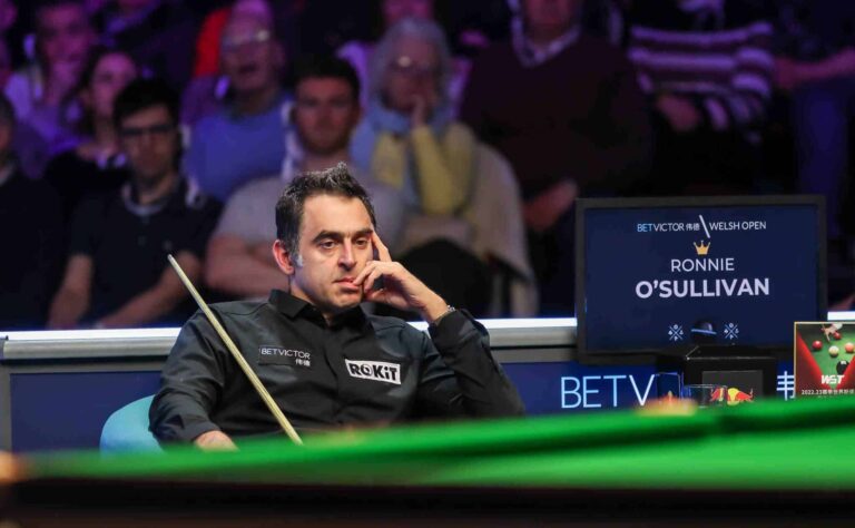 Snooker-tähti Ronnie O’Sullivanille shokkitappio MM-kisoissa – teki ikävän paljastuksen putoamisen jälkeen
