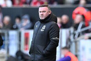Wayne Rooney sai tarpeekseen Wayne Rooney, Plymouth