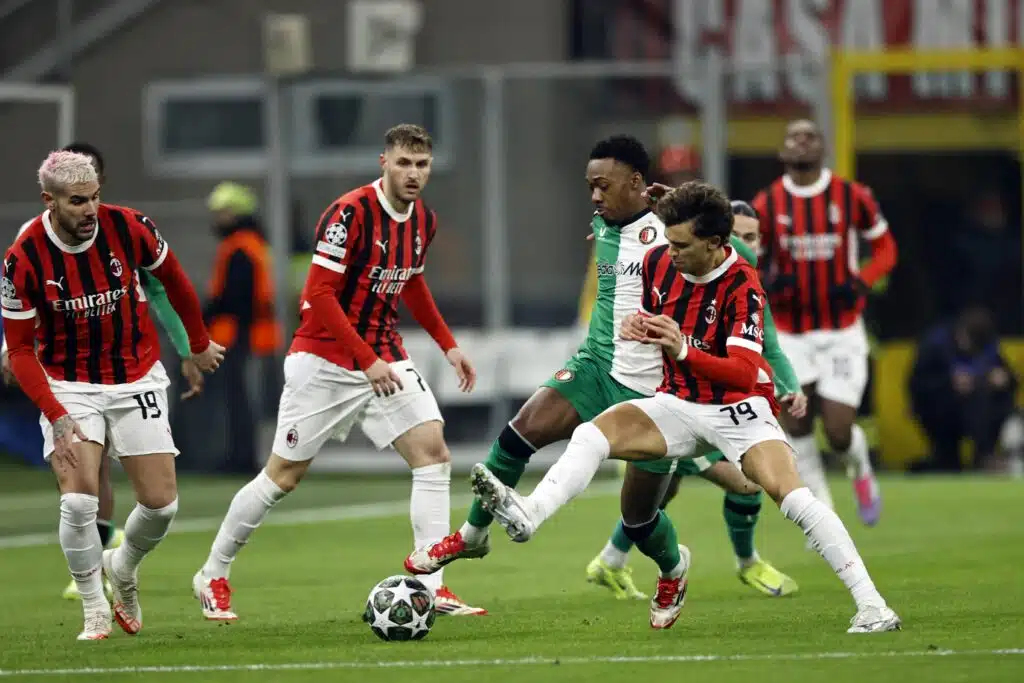 Zlatan Ibrahimovic AC Milanista: ”Tapoimme itsemme”