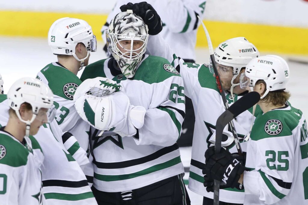 Dallas Stars sai ruman selkäsaunan NHL:n pudotuspeleissä - päävalmentajalta yllättävä lausunto Dallas Stars sai ruman selkäsaunan NHL:n pudotuspeleissä – päävalmentajalta yllättävä lausunto