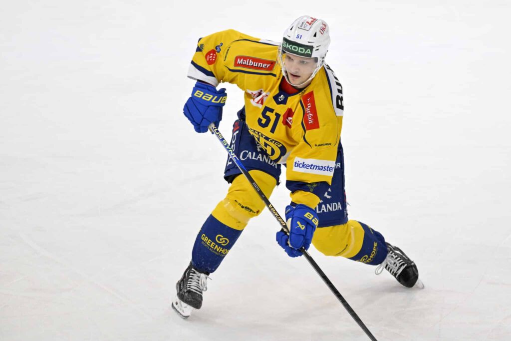 Tästä vaiettiin – HS: SM-liigan tähtihankinnan sopimuksessa ulkomaanpykälä