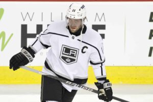 NHL-legenda saa valtavan kunnianosoituksen – pelinumero jäädytetään ja patsas paljastetaan