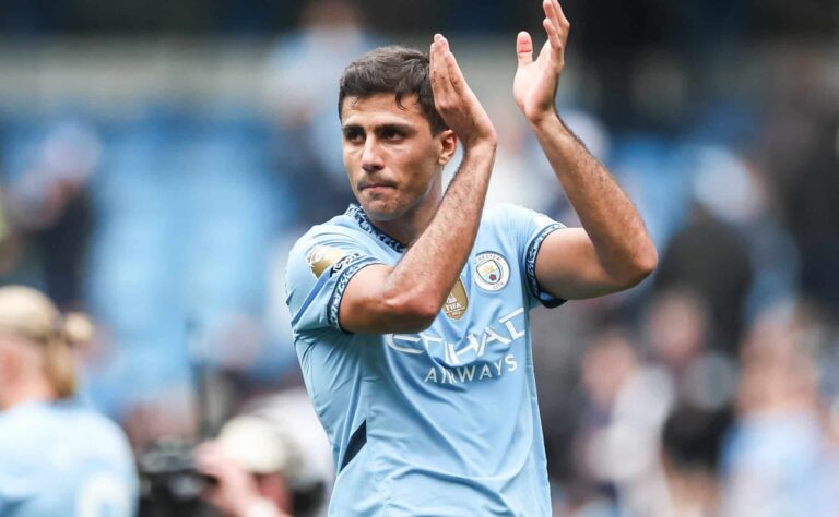 Manchester City nousi viime hetkillä voittoon