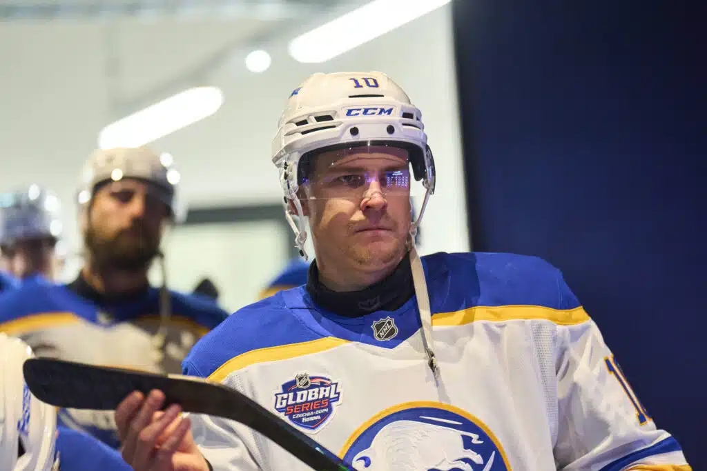 Suomalaispakki iski upean voittoniitin NHL:ssä – ”Mikä laukaus”