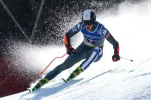 Syöksylaskija Elian Lehto vaisuna haastattelussa