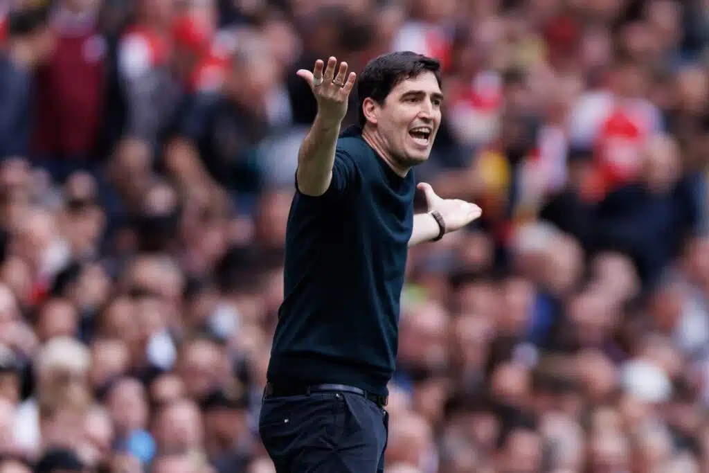 Tottenhamiin yhdistetty manageri pudotti merkittävän vihjeen tulevaisuudestaan