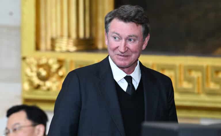 Wayne Gretzky nimesi NHL:n parhaan pelaajan – ”Ei epäilystäkään”
