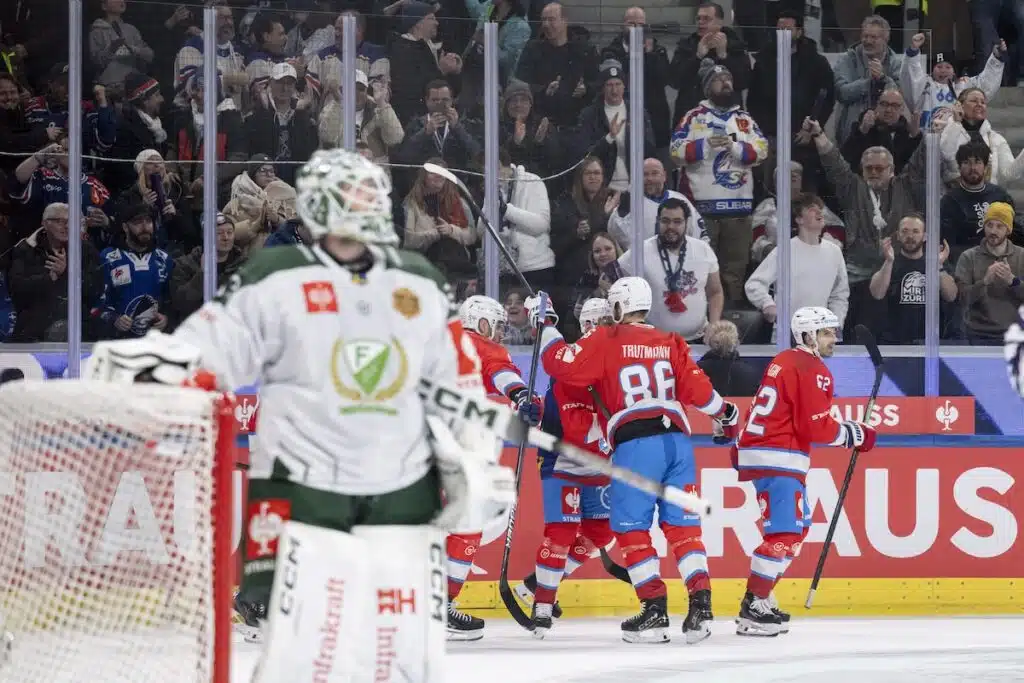 Ruotsalaisille taas pettymys – entinen NHL-pelaaja ratkaisi finaalin