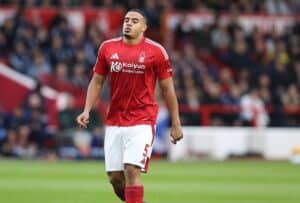 Liverpool ja Chelsea kilpailevat 70 miljoonan topparista