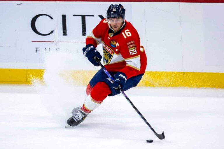 Aleksander Barkov teki sen taas – neljännellä kaudella putkeen