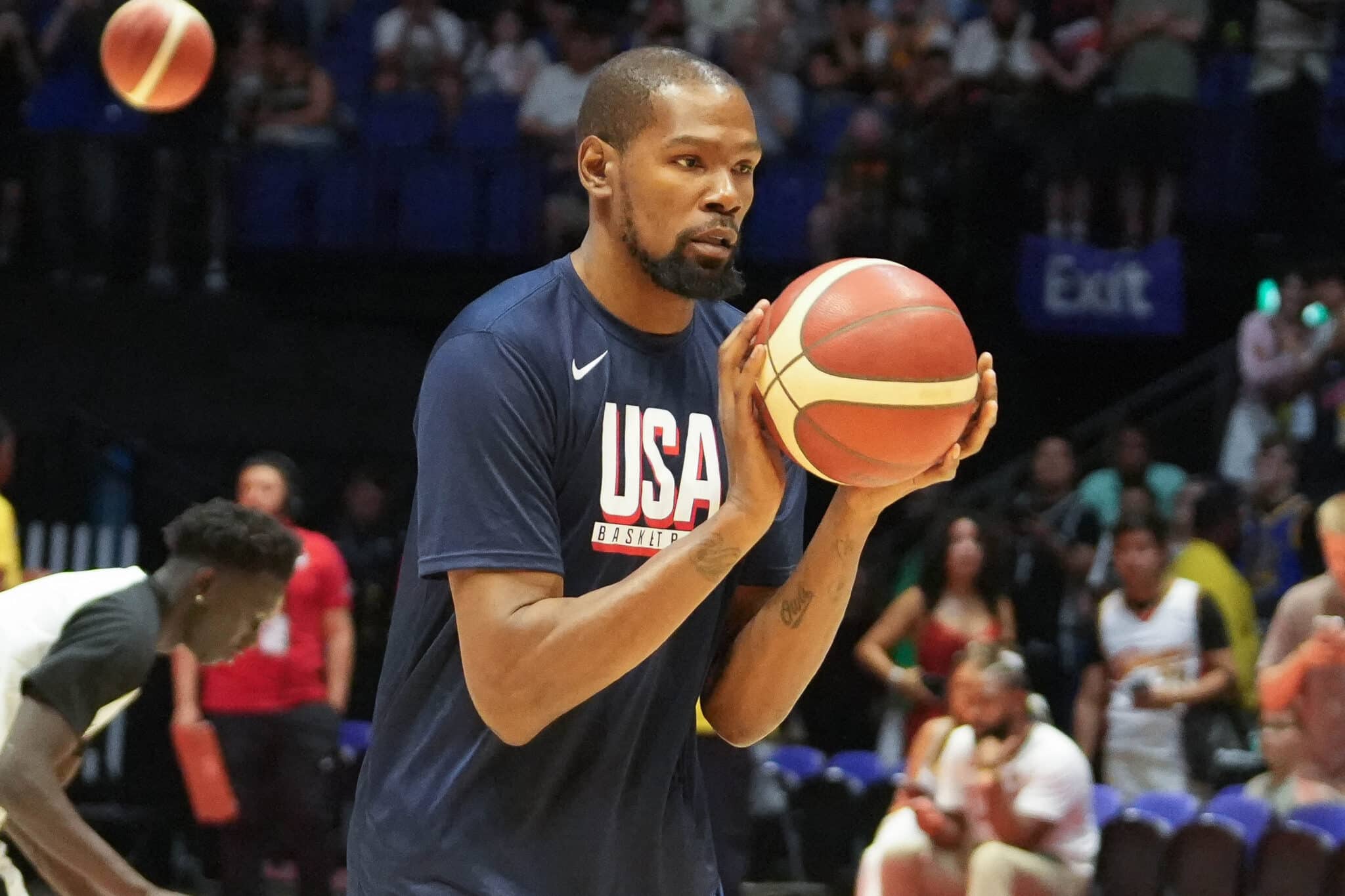 NBA:n supertähti nimesi kolme seuraa mihin siirtyä – tässä ne ovat
