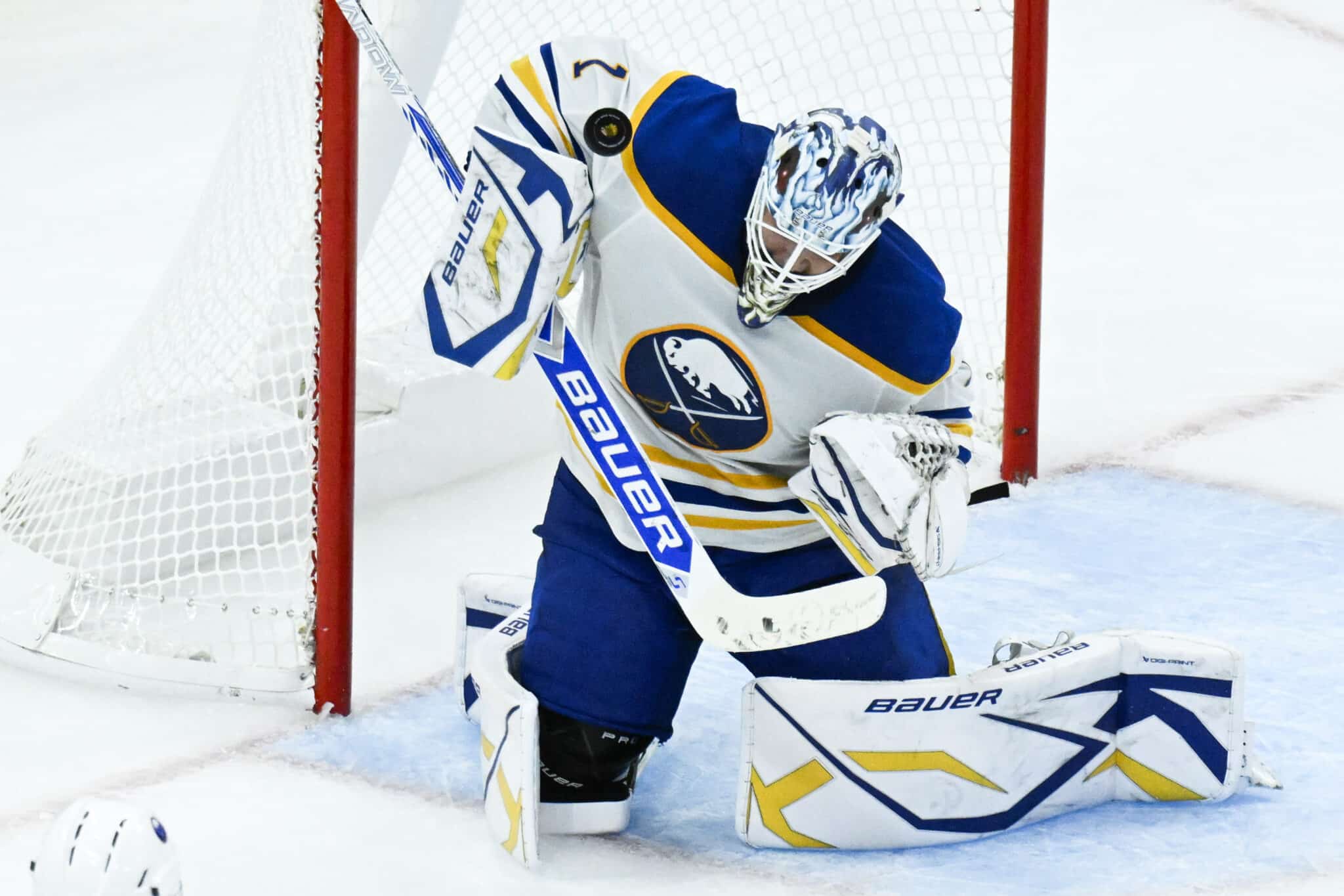 NHL-vahti Ukko-Pekka Luukkonen siirtohuhujen kohteena