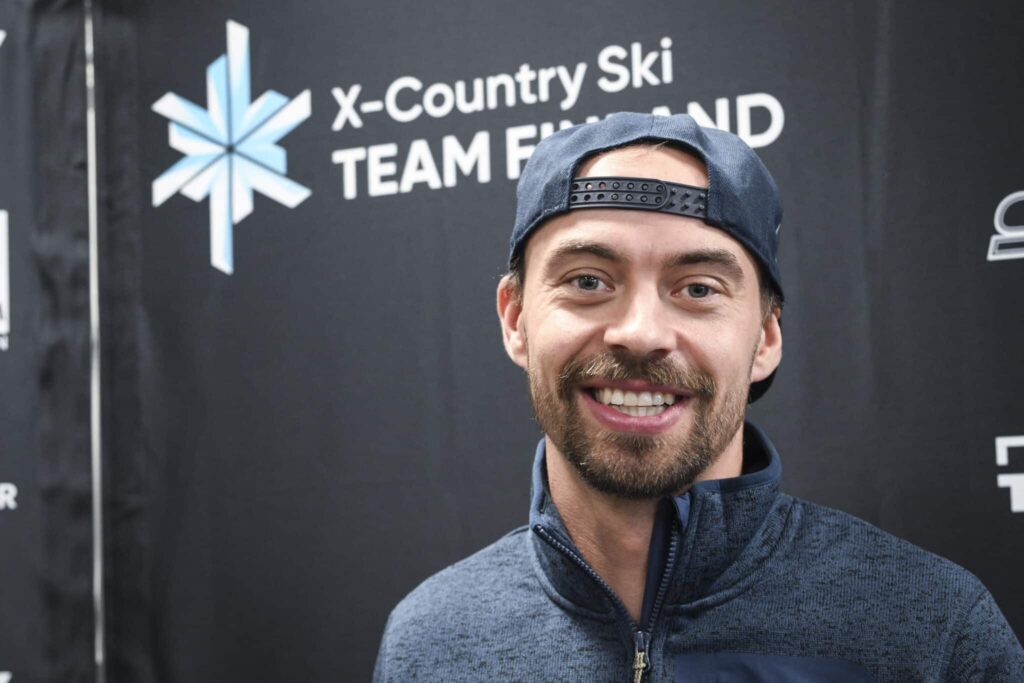 Perttu Hyvärinen ja Remi Lindholm sivussa maajoukkueesta Perttu Hyvärinen ja Remi Lindholm sivussa maajoukkueesta