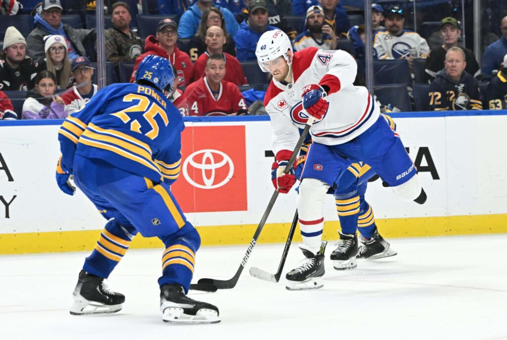NHL-seura kaupittelee Leijona-hyökkääjää NHL-seura kaupittelee Leijona-hyökkääjää