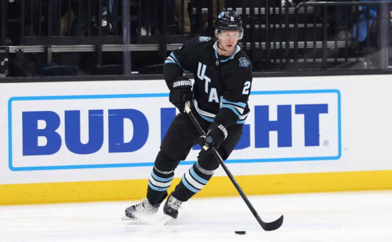 Kiertolaiselämää viettäneelle suomalaispakille pitkä jatkosopimus NHL:ssä – ”Loistava roolimalli nuorille pelaajille”