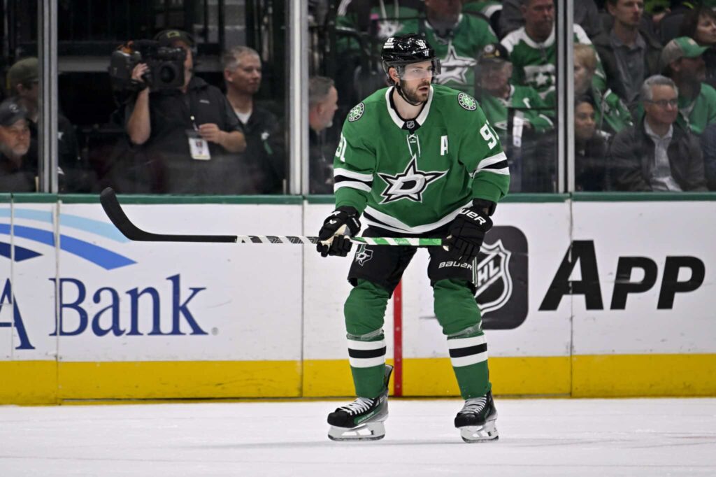 Suomalaistähtien Dallasille karmaiseva takaisku - tähtipelaaja loppukauden sivussa Suomalaistähtien Dallasille karmaiseva takaisku – tähtipelaaja loppukauden sivussa