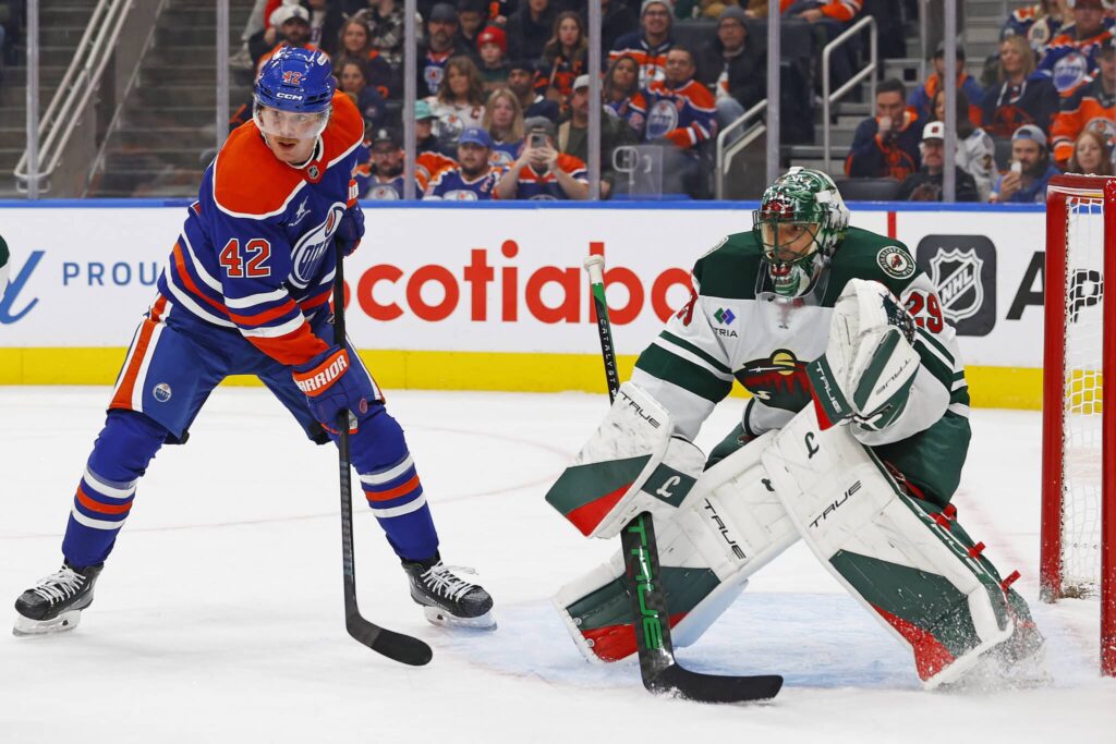 Kasperi Kapasella järkyttävä ilta NHL:ssä Kasperi Kapasella järkyttävä ilta NHL:ssä