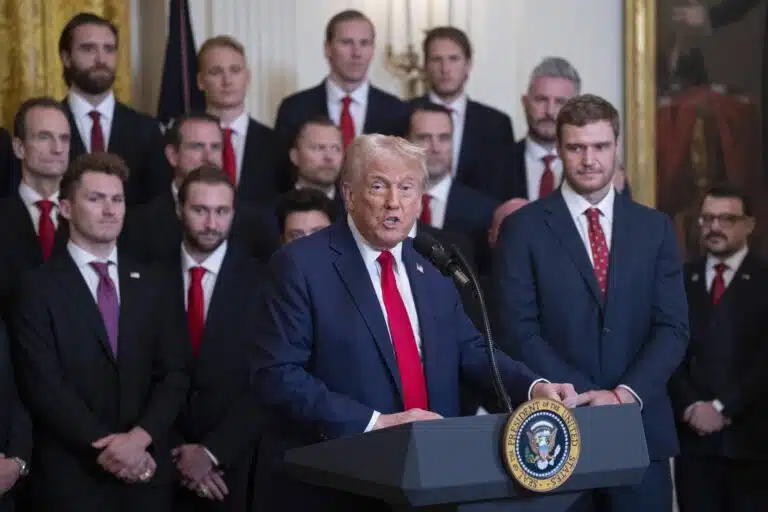 Reissu peruttu – Donald Trump ei saavukaan olympialaisiin