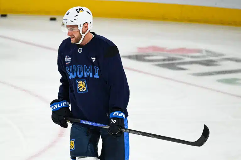Suomen NHL-legendalta suorat sanat Aleksander Barkovista