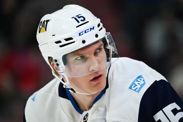 NHL-päävalmentajalta pelottava lausunto olympialeijonasta