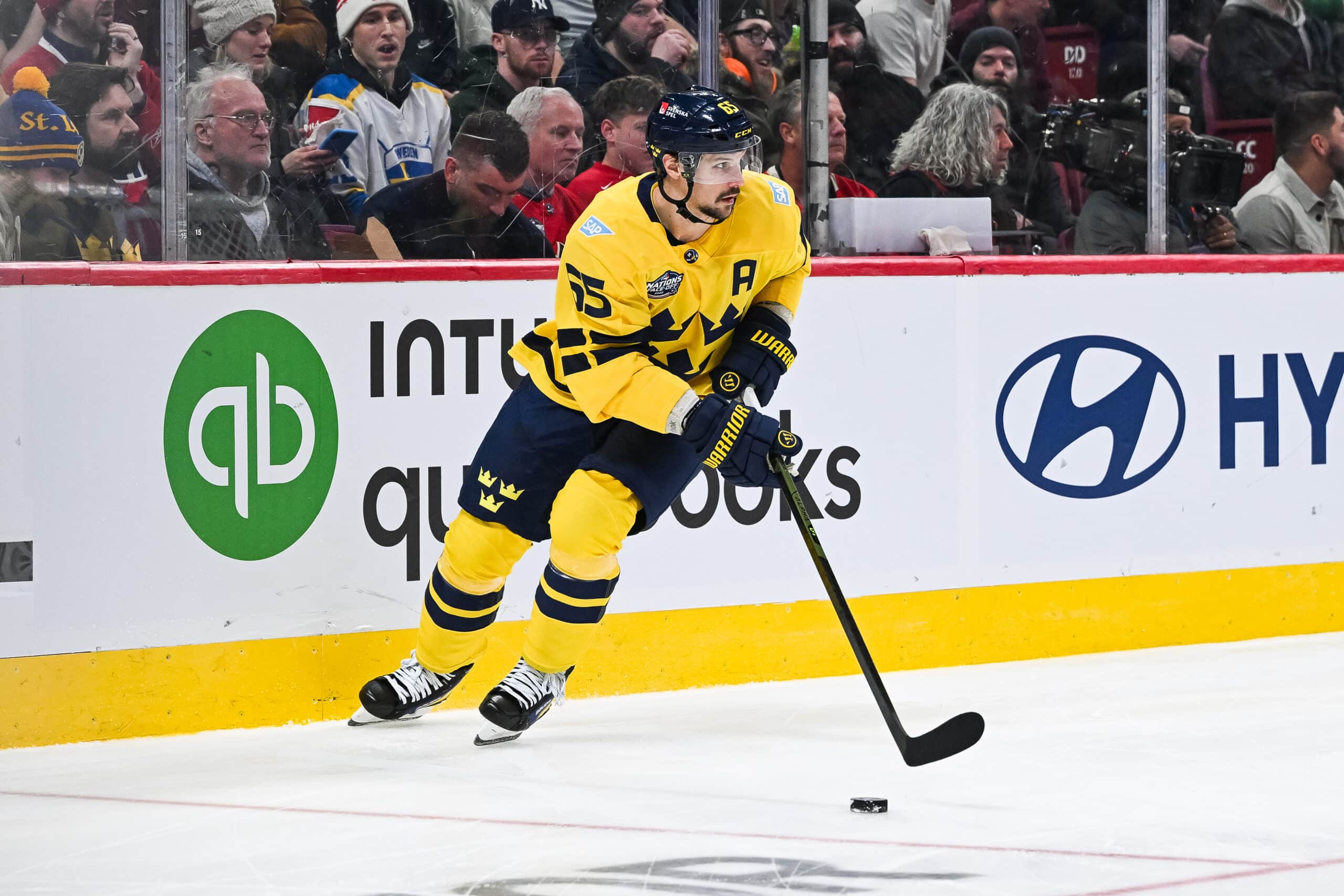 Erik Karlsson teki kantansa selväksi – supertähti kaupataan NHL:ssä?