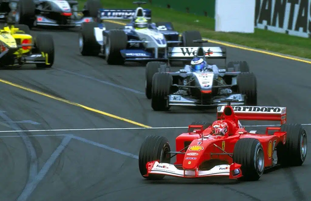 Muistatko vielä tämän? Kimi Räikkönen F1-uran debyyttikilpailussa sattui traaginen kuolemantapaus