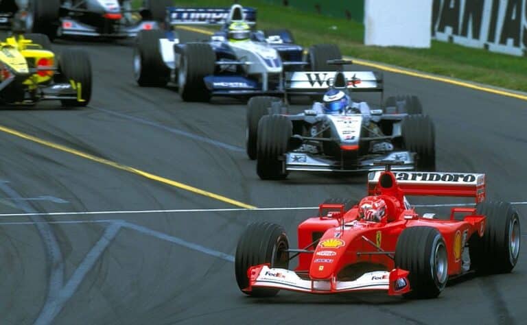 Muistatko vielä tämän? Kimi Räikkönen F1-uran debyyttikilpailussa sattui traaginen kuolemantapaus
