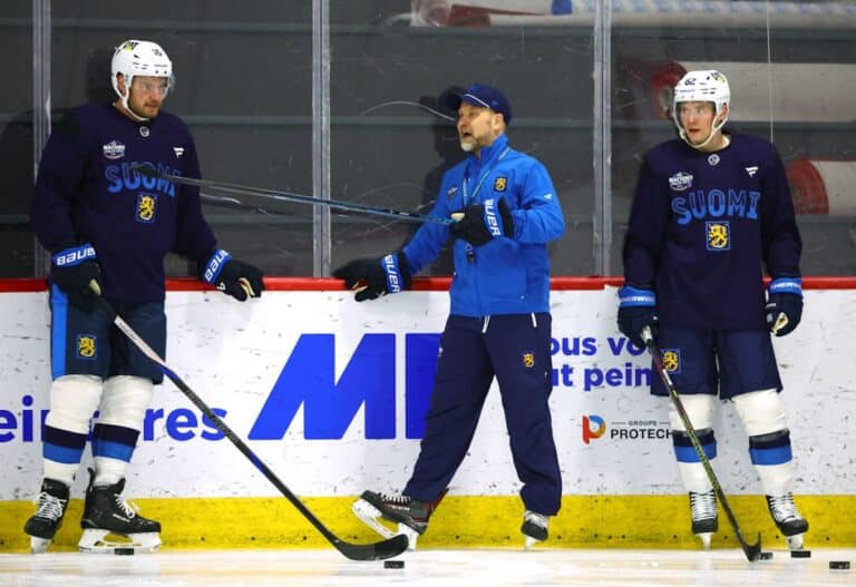 Näillä ketjuilla Leijonat harjoitteli