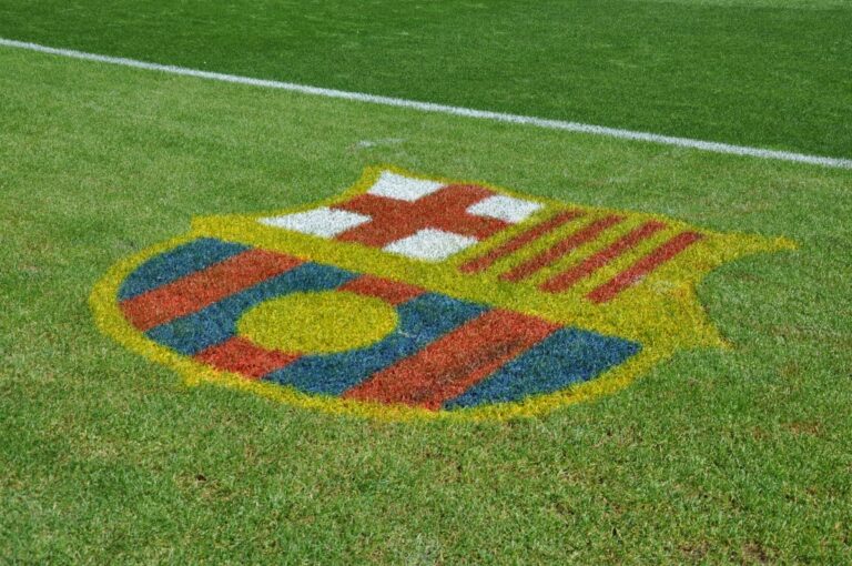 Sopimus revitty – FC Barcelonan ja konkarin tiet eroavat